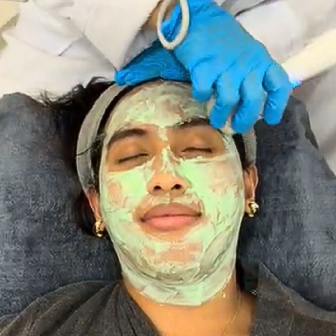 Organic botox facial therapy